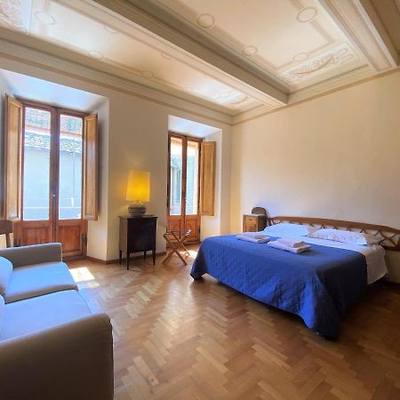 La Fonte-With Balcony Close By Piazza Del Campo Siena Luaran gambar