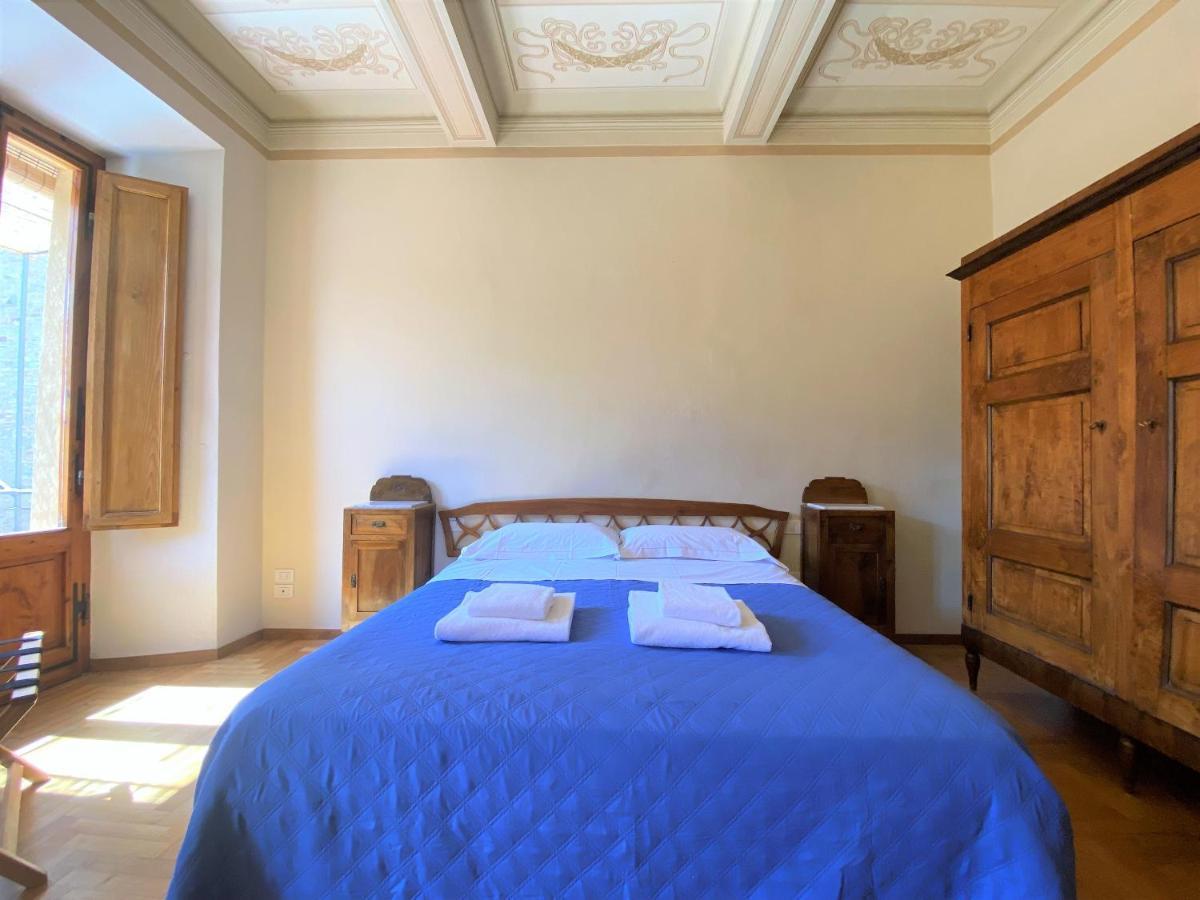 La Fonte-With Balcony Close By Piazza Del Campo Siena Luaran gambar