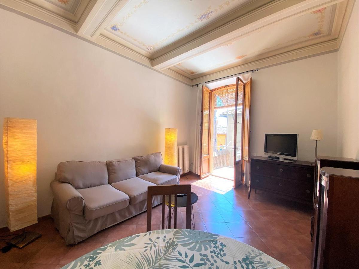 La Fonte-With Balcony Close By Piazza Del Campo Siena Luaran gambar